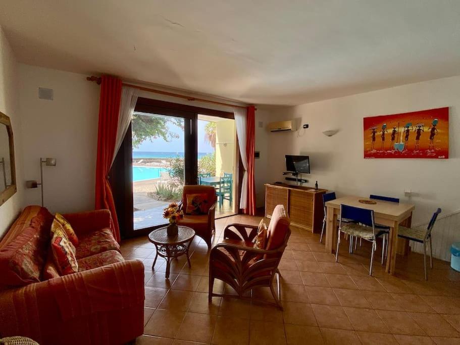 Porto Antigo - Charming & Peaceful Apartment Overlooking Pool And Sea Santa María Exterior foto